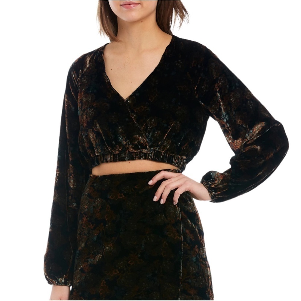 C&V Dark Vintage Floral Print Velvet Wrap Crop Long Balloon Sleeve Crop Top NEW